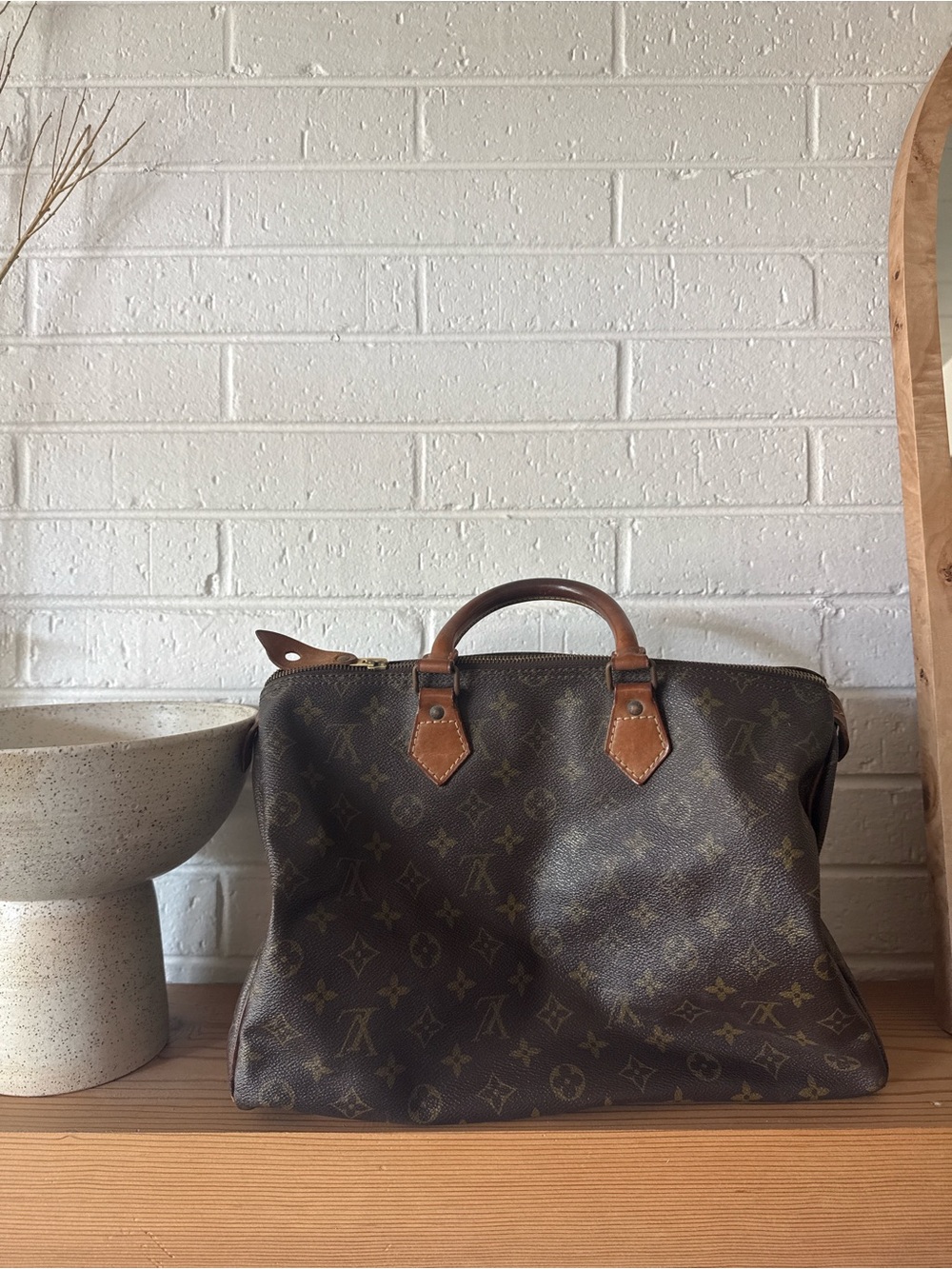 VINTAGE Louis Vuitton Speedy